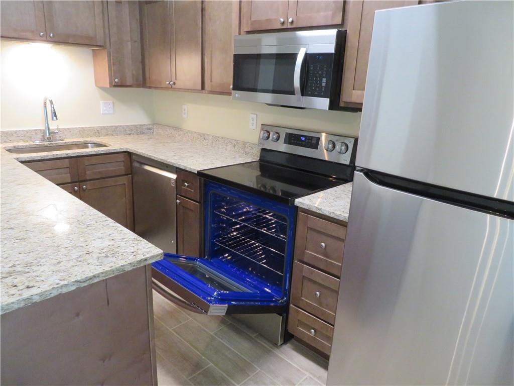 2921 INDIANA AVENUE- UNIT 3