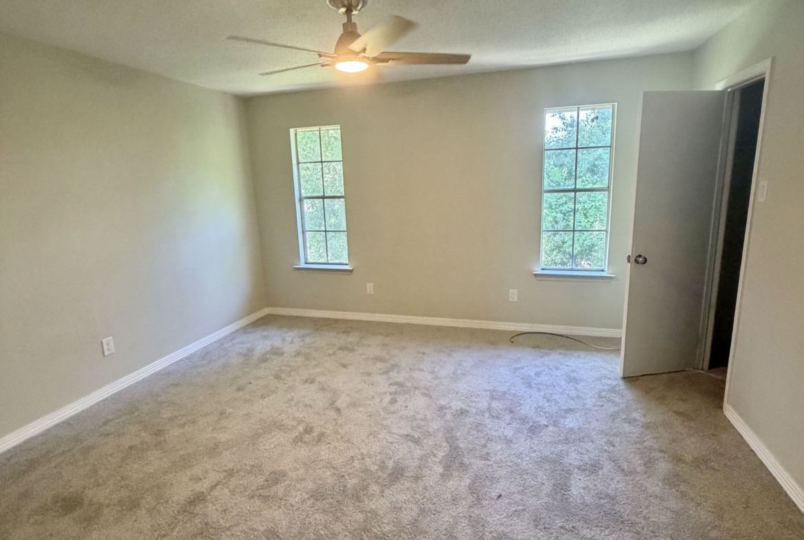 2900 ILLINOIS AVENUE – UNIT B