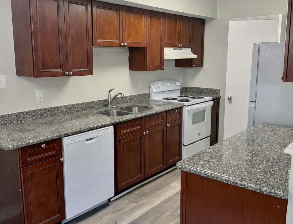 2900 ILLINOIS AVENUE – UNIT B