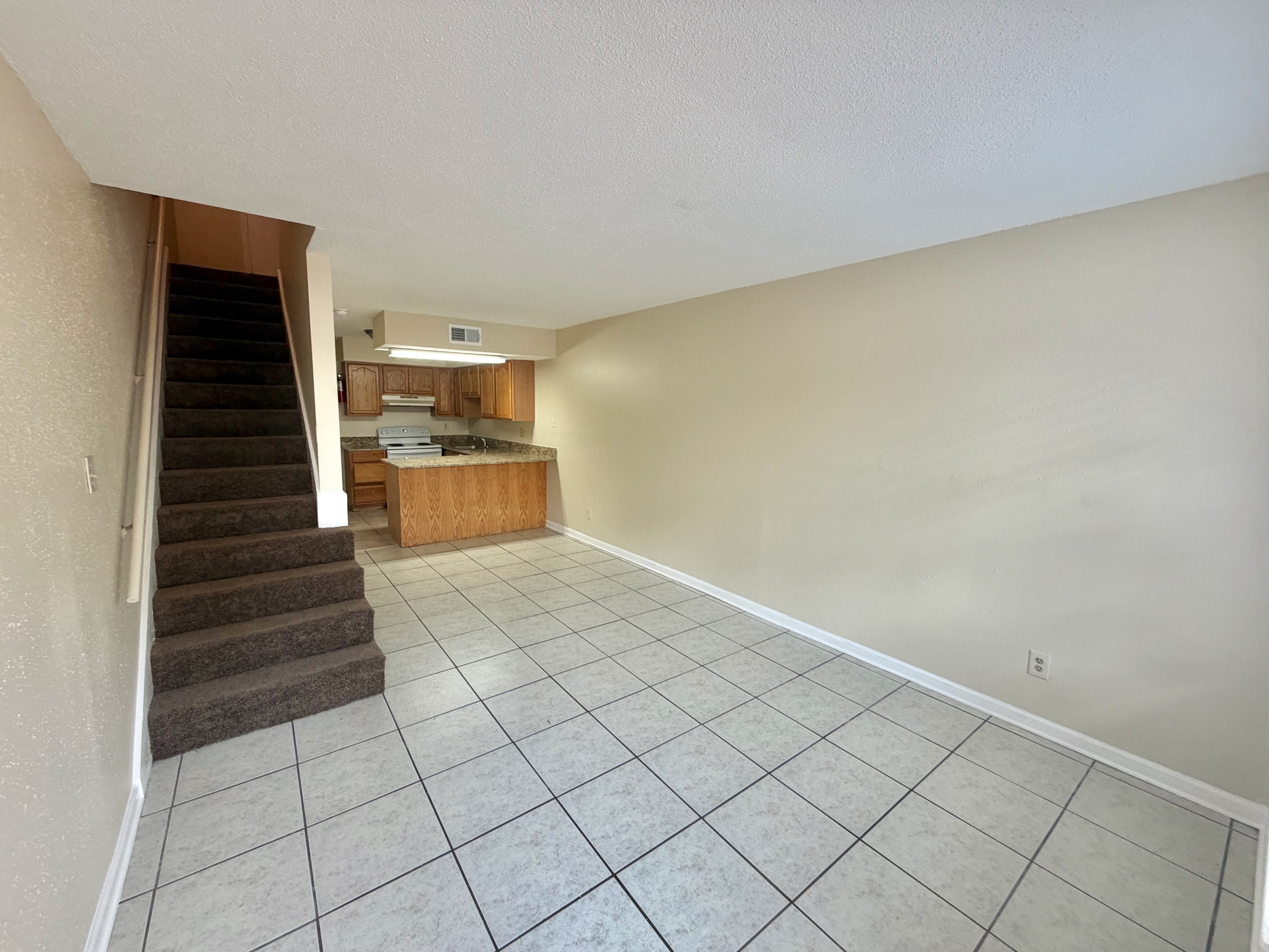 3900 HESSMER #1