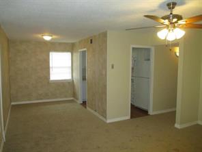 223 East Ave #B